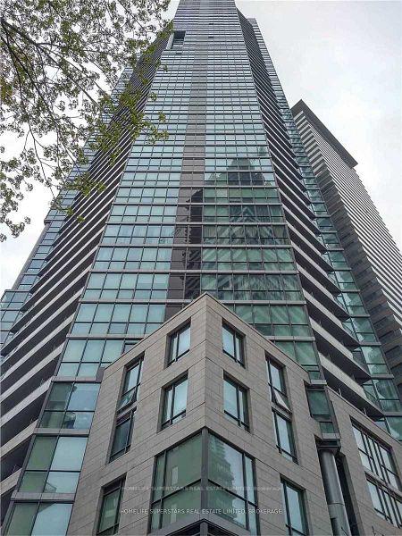 3908 - 45 Charles Street, Toronto 2