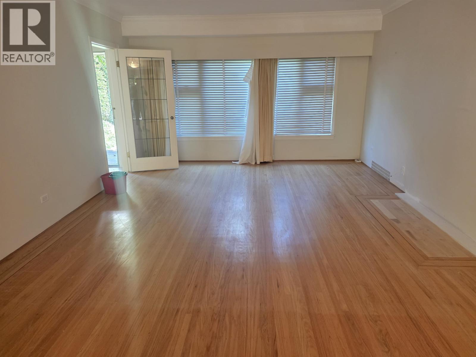 6049 DUNBAR STREET, Vancouver 5