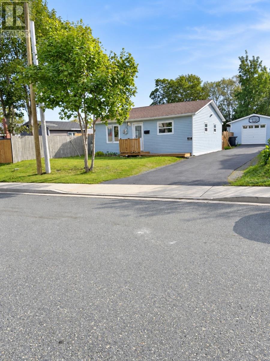 19 Glendale Avenue Mount Pearl Newfoundland And Labrador Canada Sale residential   BlueKey Realty Inc.