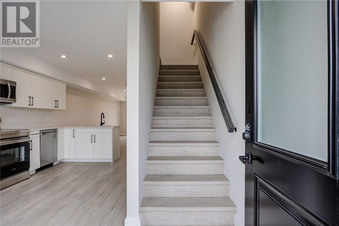 633 Notre Dame, Azilda 2