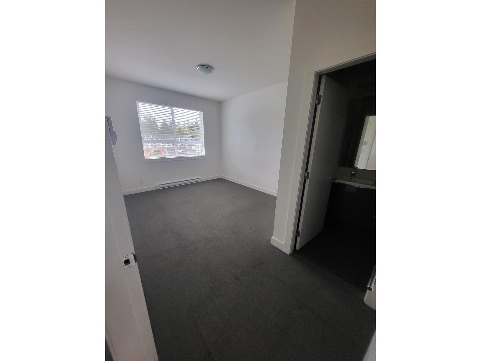 402 16398 AVENUE 64 AVENUE, Surrey 5