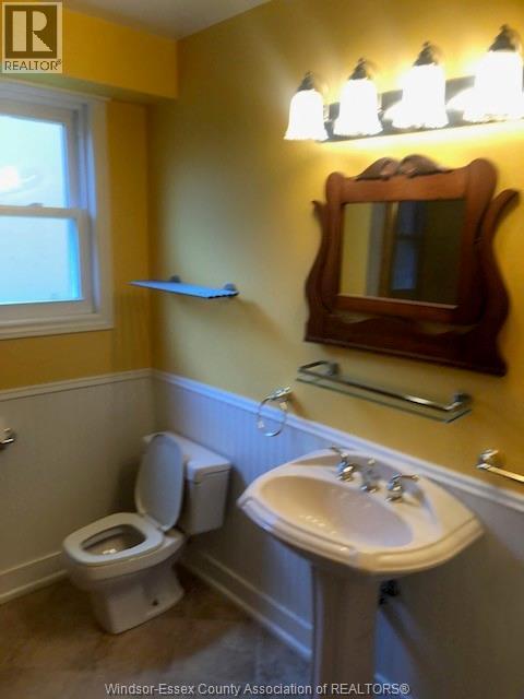 241 CROWNRIDGE BOULEVARD Unit# L, Amherstburg 3