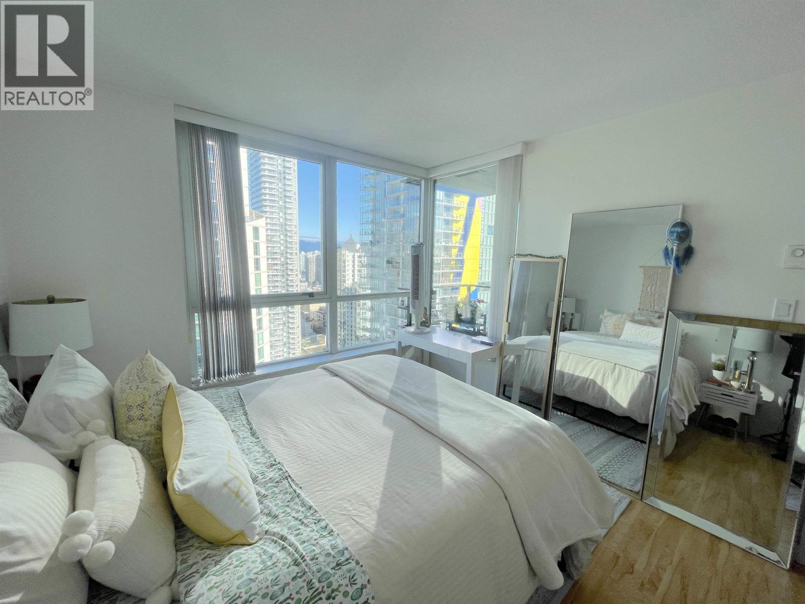 3207 1495 RICHARDS STREET, Vancouver 3