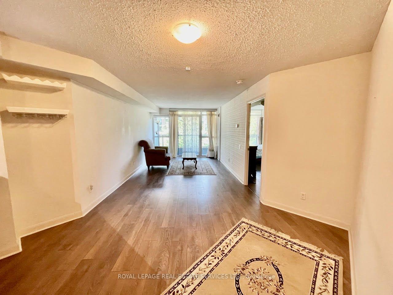 340 - 525 Wilson Avenue, Toronto 5