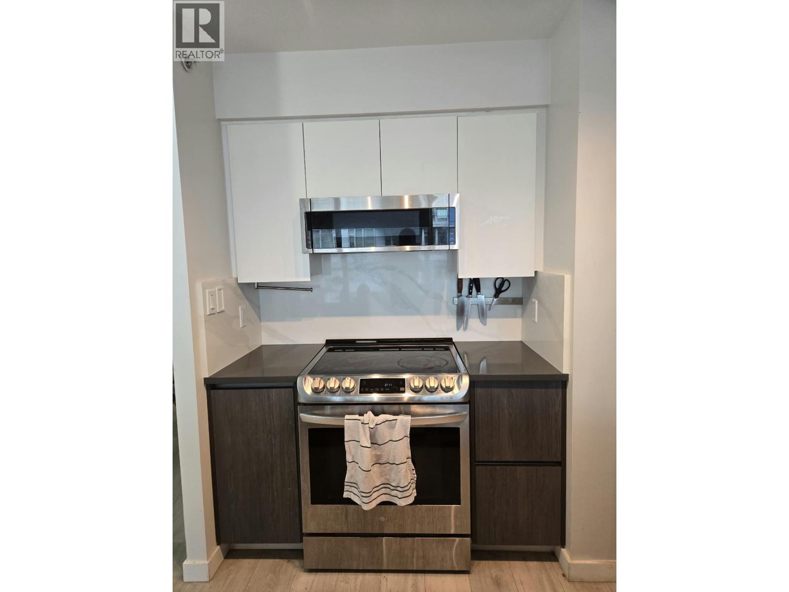 903 822 HOMER STREET, Vancouver 4