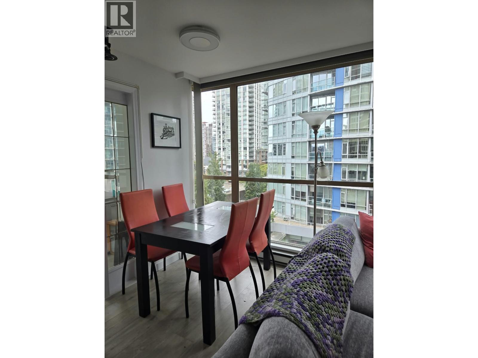 903 822 HOMER STREET, Vancouver