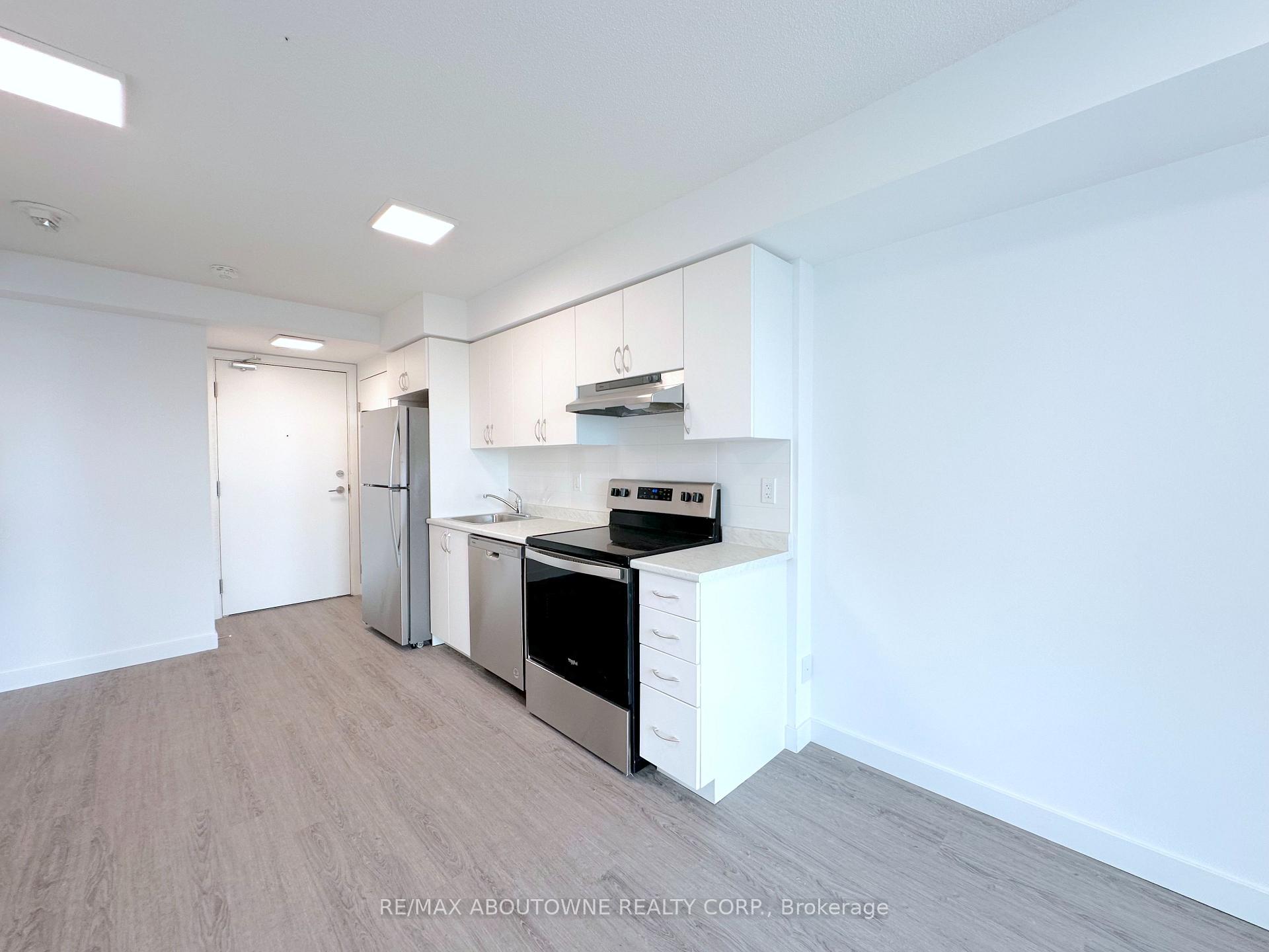 2504 - 5 Zappacosta Drive, Toronto 5