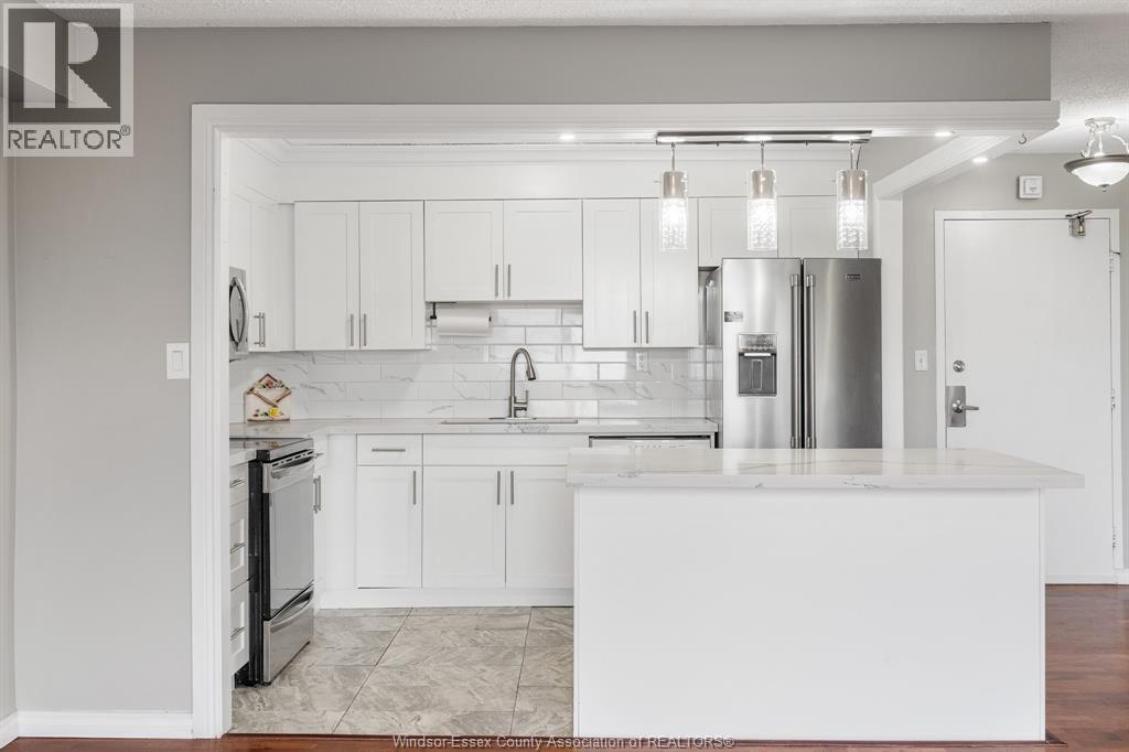 3936 WYANDOTTE STREET Unit# 805, Windsor 5