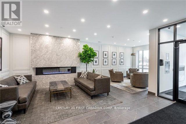 709 - 460 Callaway Road, London North 3