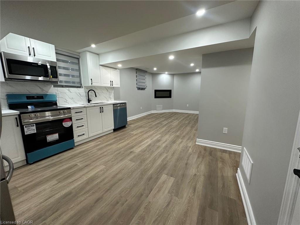 Lower - 906 Farmstead Drive, Milton 2