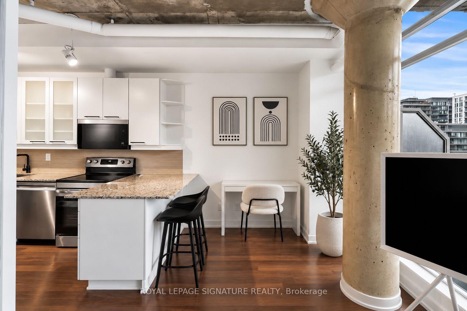 807 - 66 Portland Street, Toronto 3