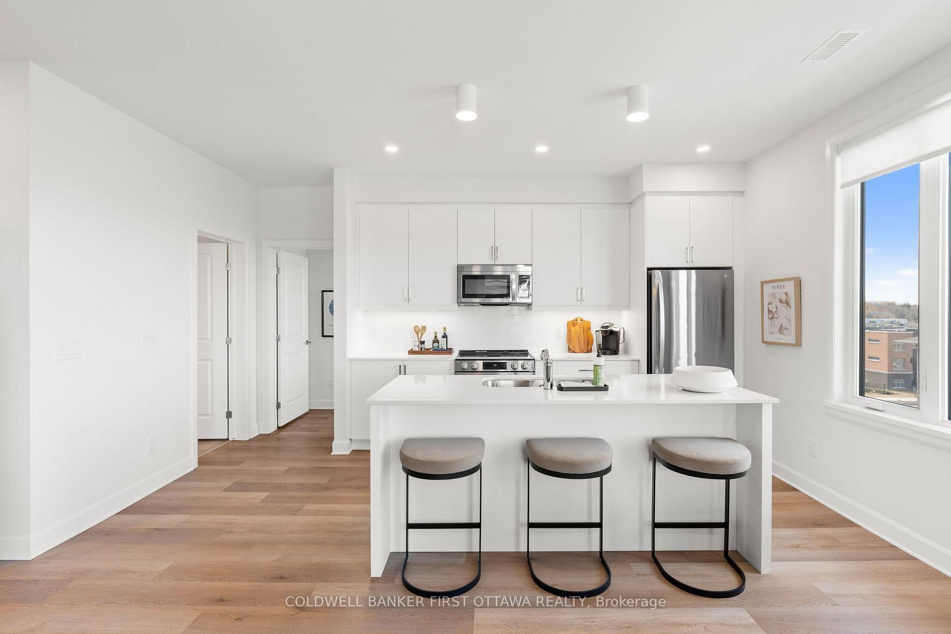 204 - 520 PIMIWIDON Street, Ottawa 5