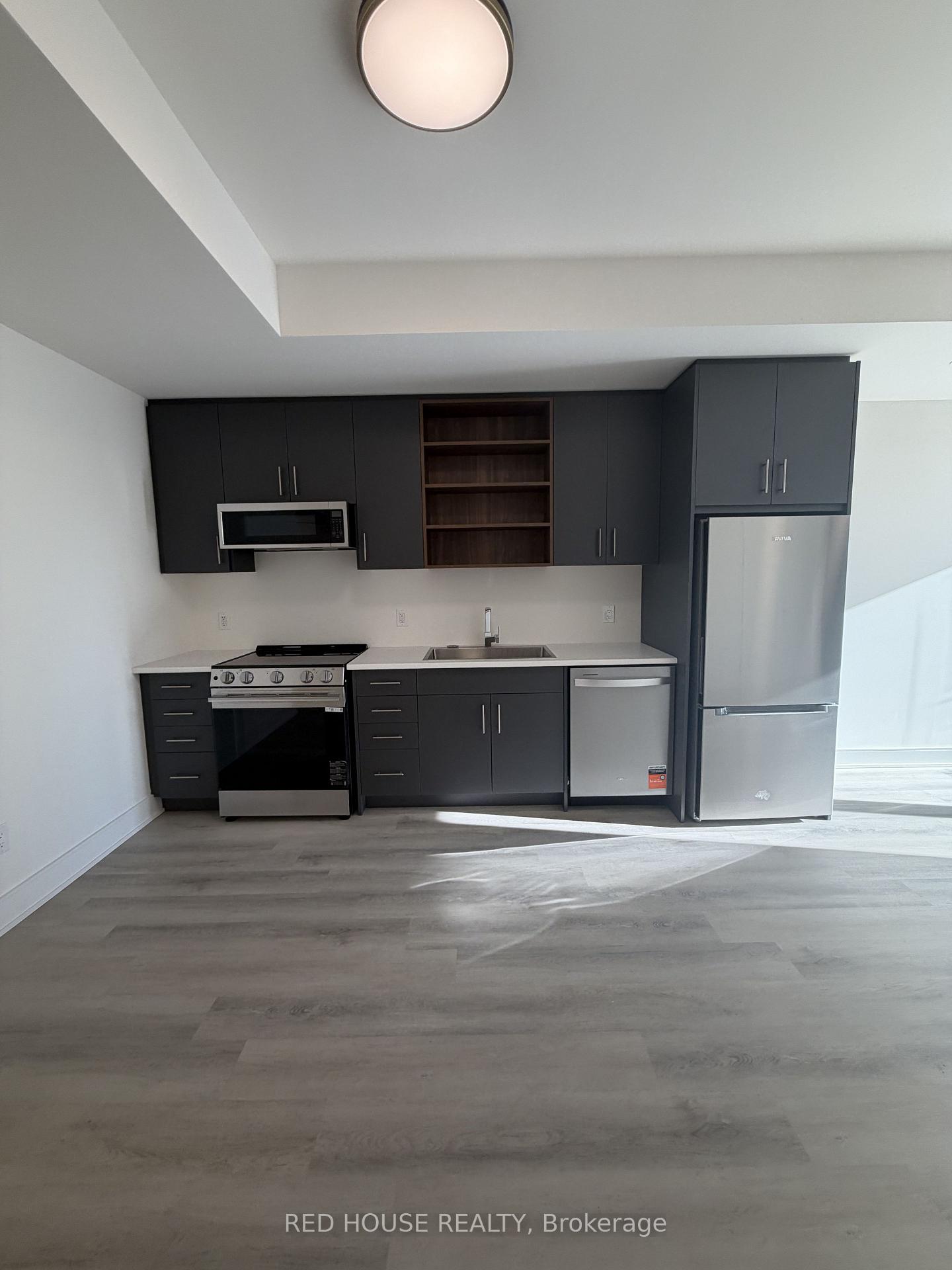242 Ellis Avenue, St. Catharines 3