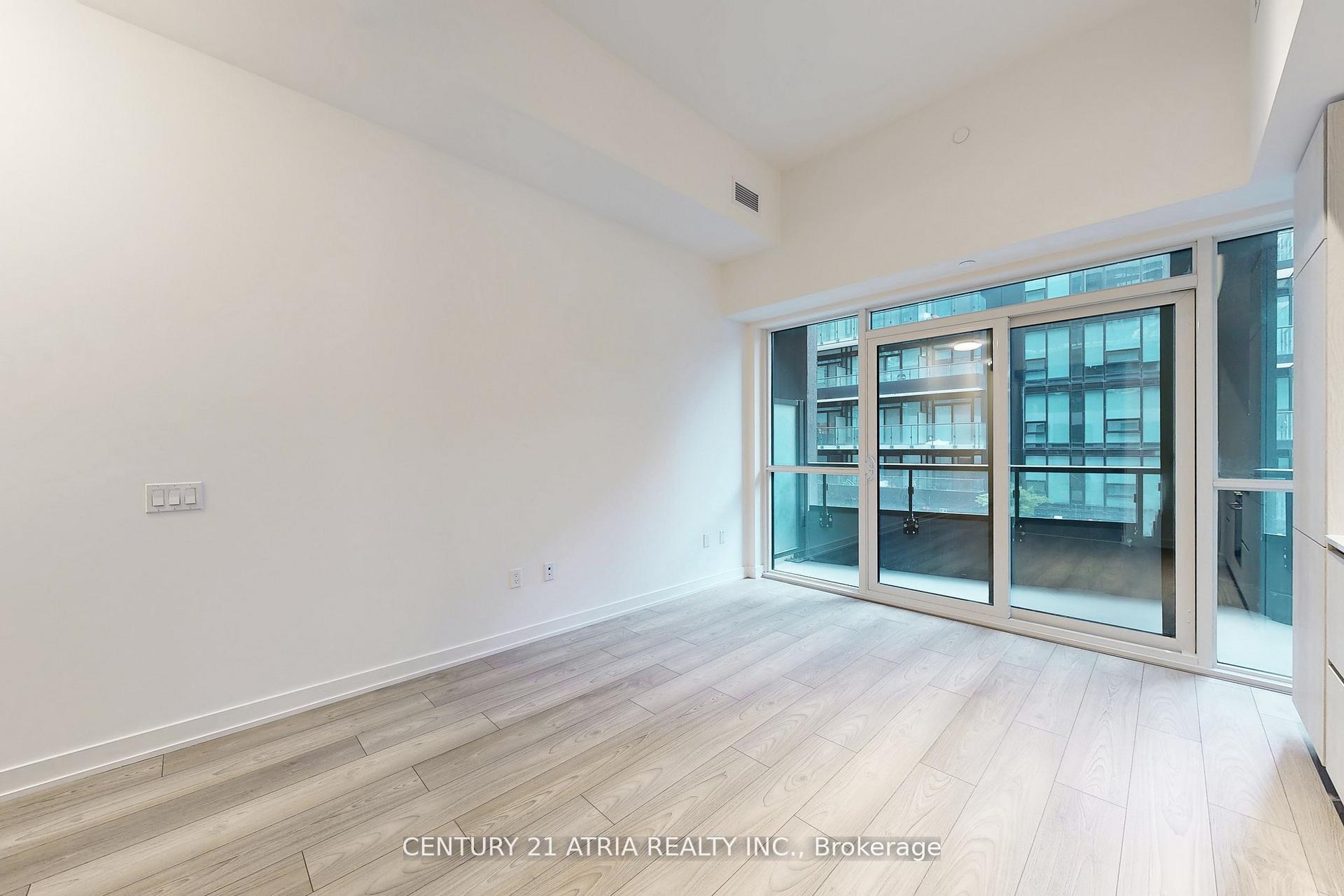 411 - 110 Broadway Avenue S, Toronto 3