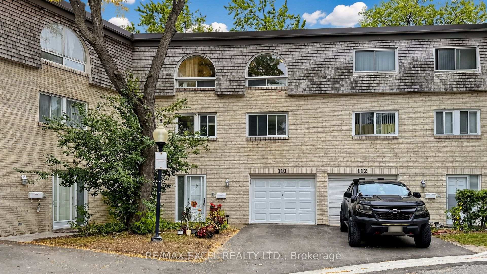 110 Courville Coach Way Toronto Ontario Canada Sale residential   MOVETA REALTY INC., Brokerage*