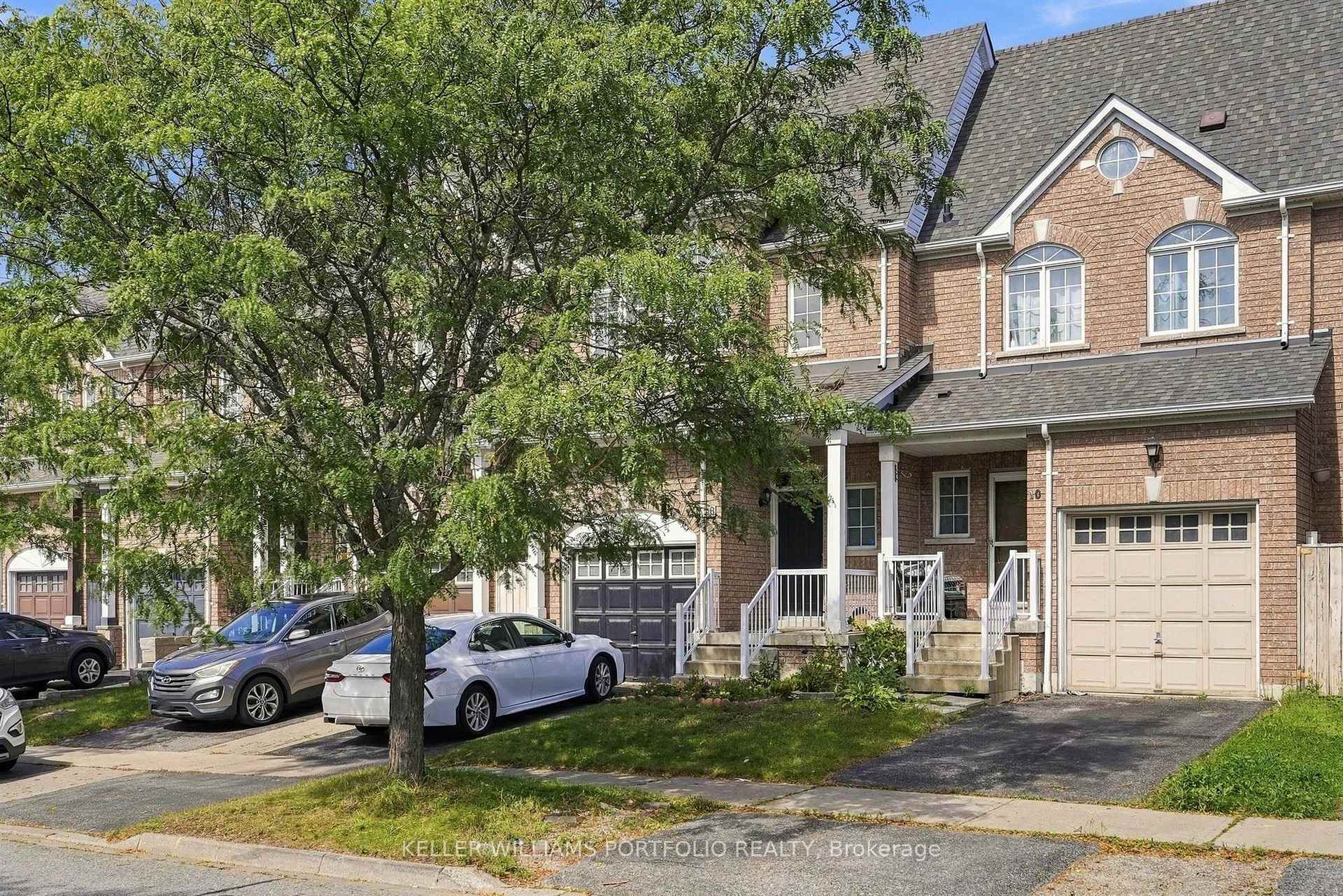 8 Gateway Court, Whitby 2