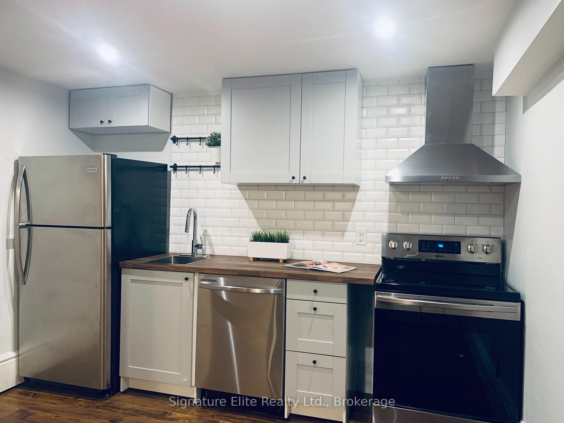 Bsmt - 43 Marblehead Crescent, Brampton 2