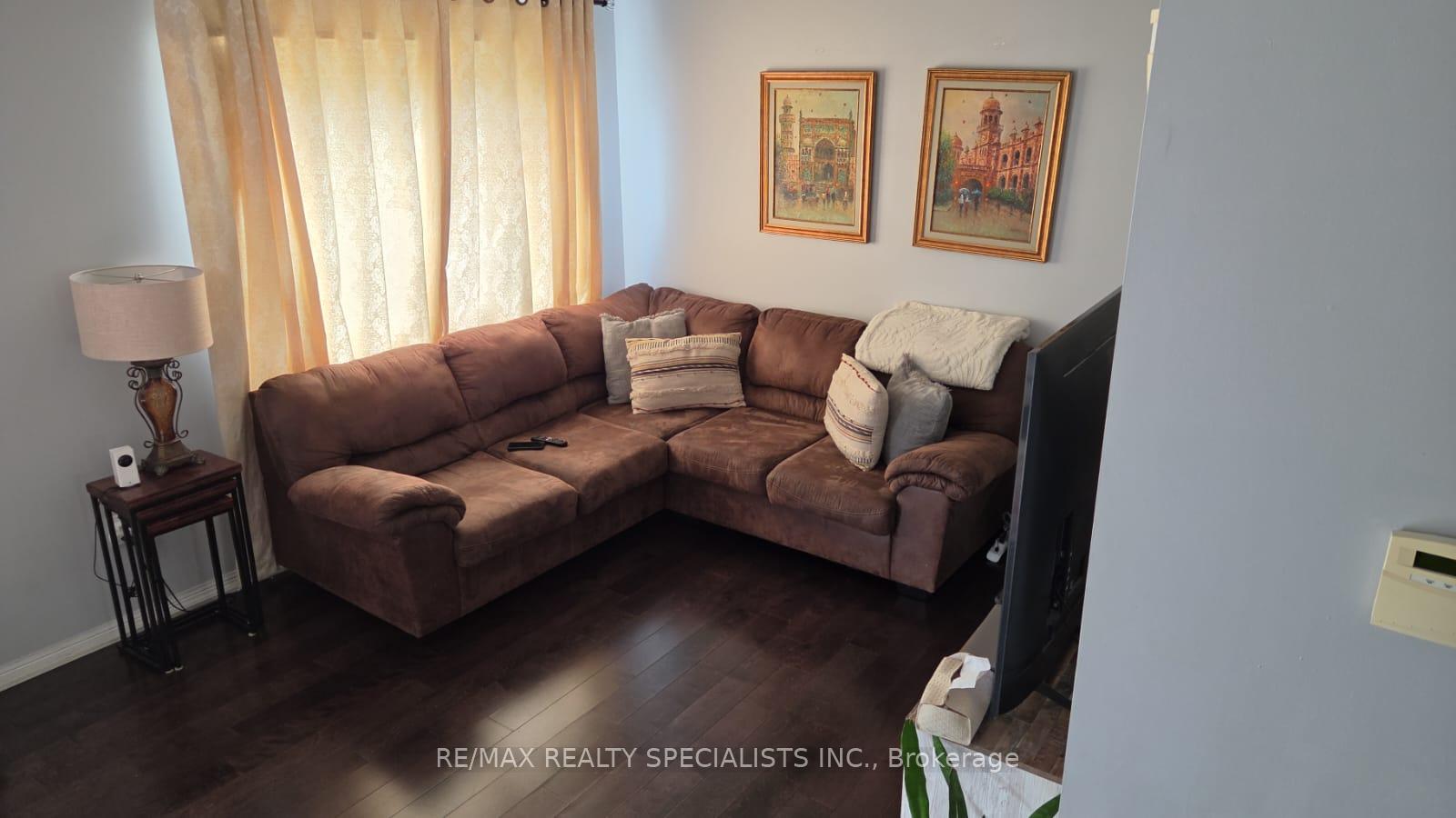 710 Thompson Road, Milton 2