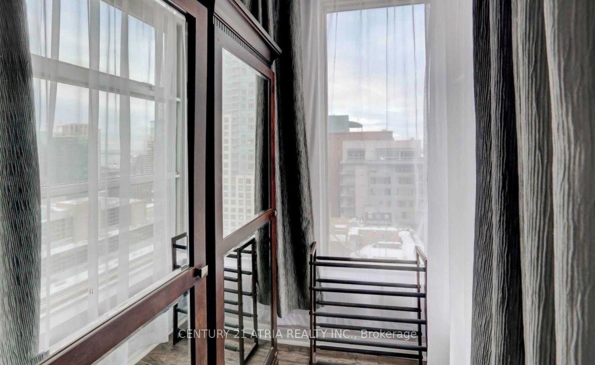 2109 - 1 King Street W, Toronto 3