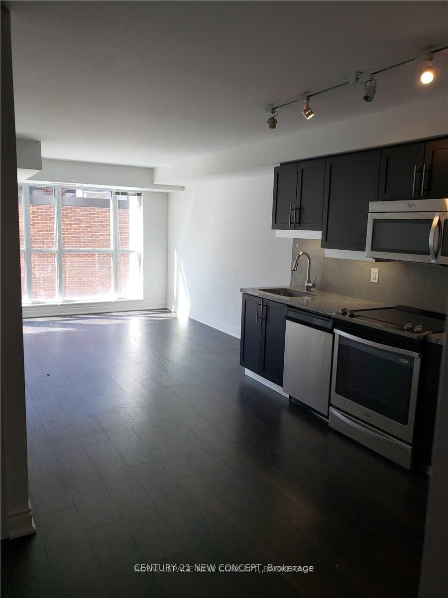 211 - 400 Adelaide Street E, Toronto 2