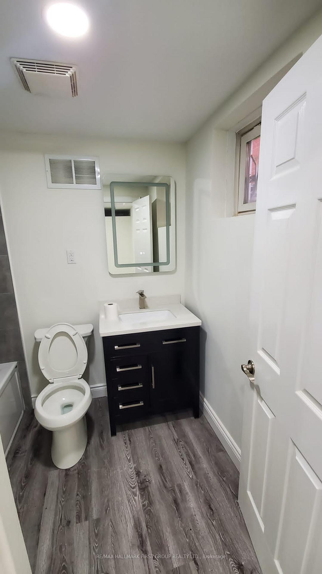 28 Stevensgate Drive, Ajax 5