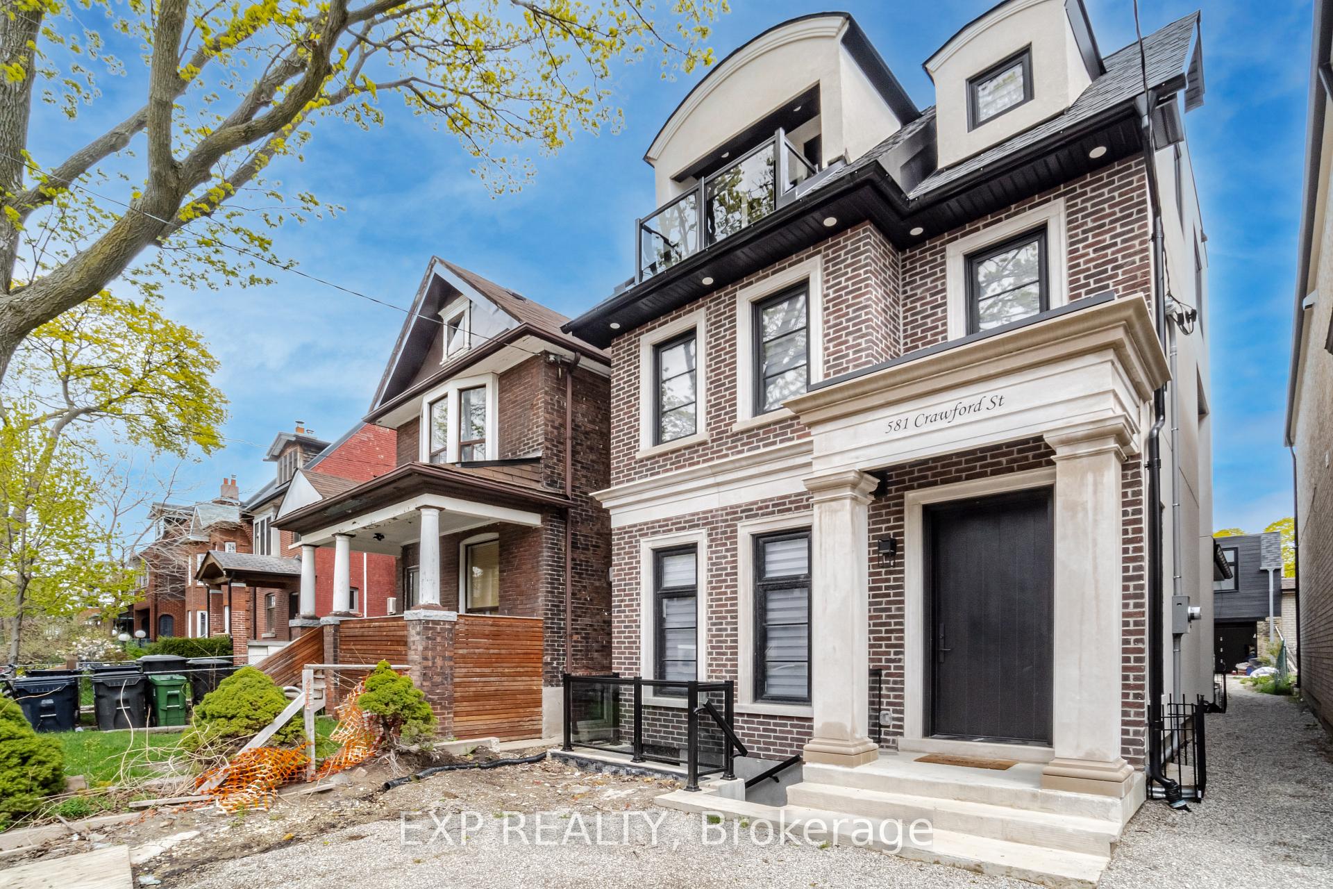 Basmt - 581 Crawford Street, Toronto 3