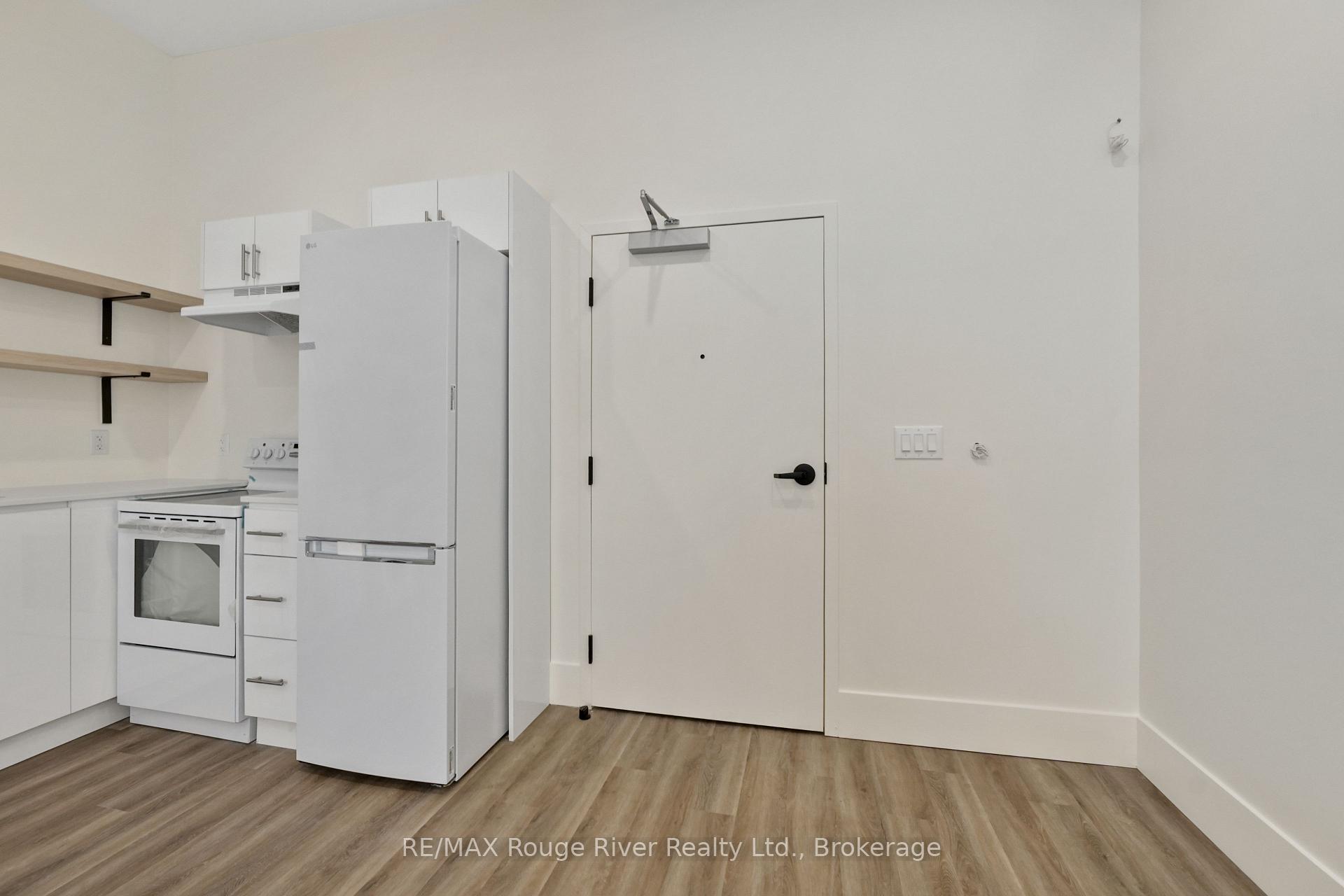 203 - 29a King Street W, Cobourg 3
