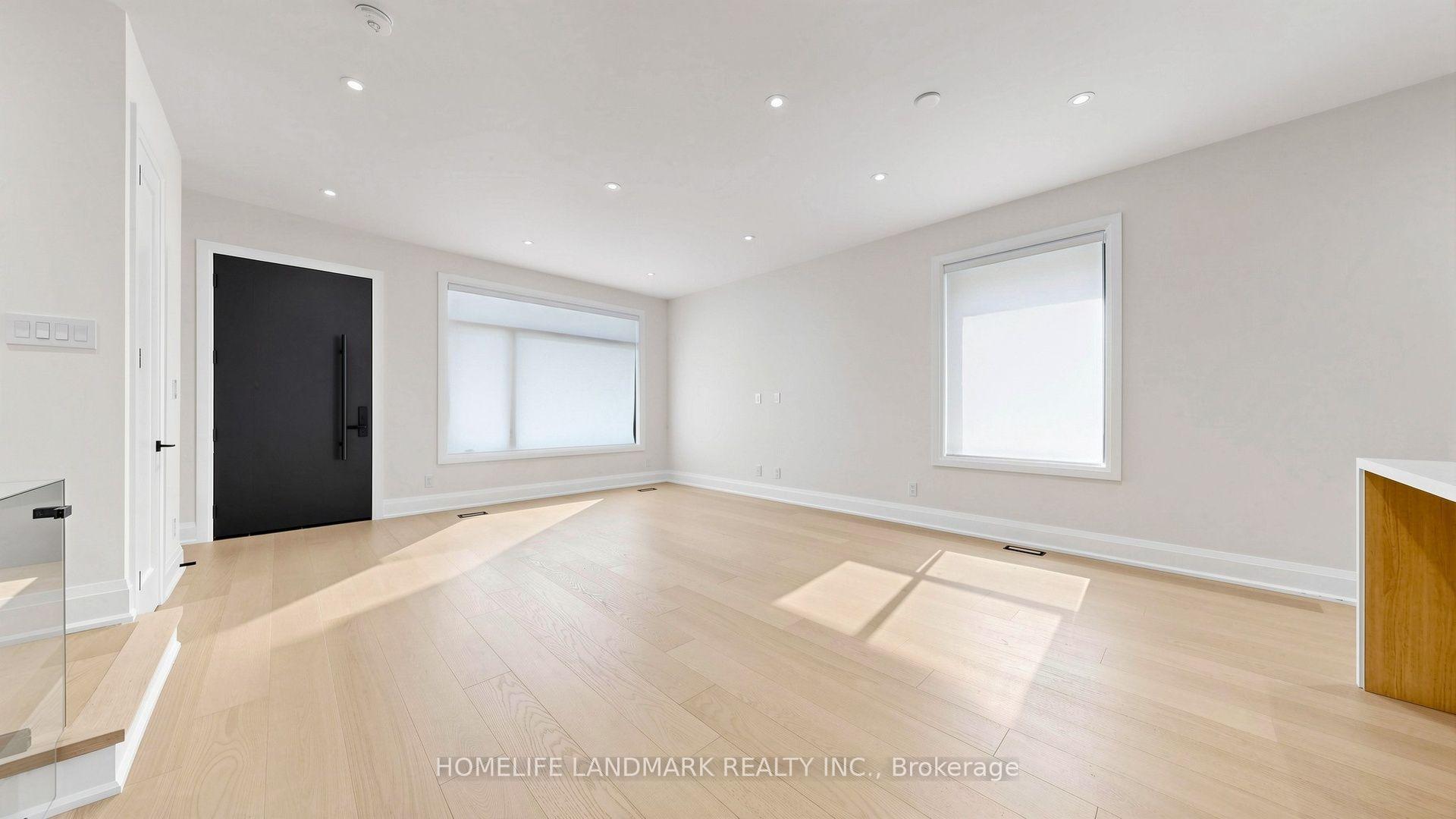 Unit A - 750 Glengrove Avenue W, Toronto 5