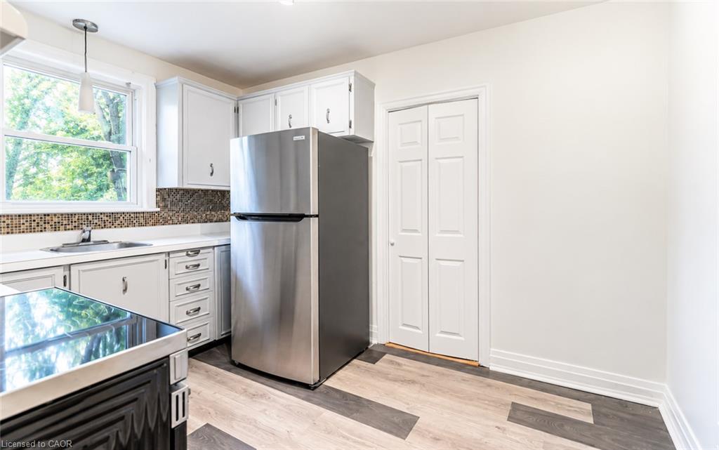 68 Wilson Street E, Ancaster 5