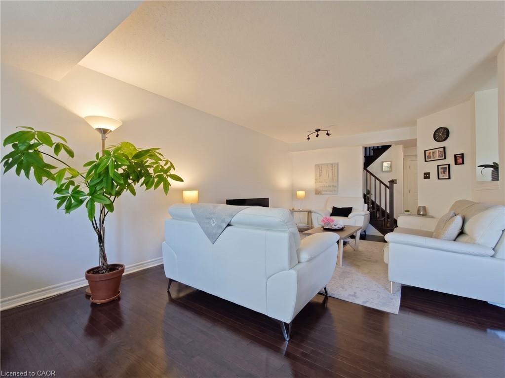 26 Wilkie Crescent, Guelph 5