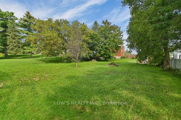 218 Main Street E, Champlain 3