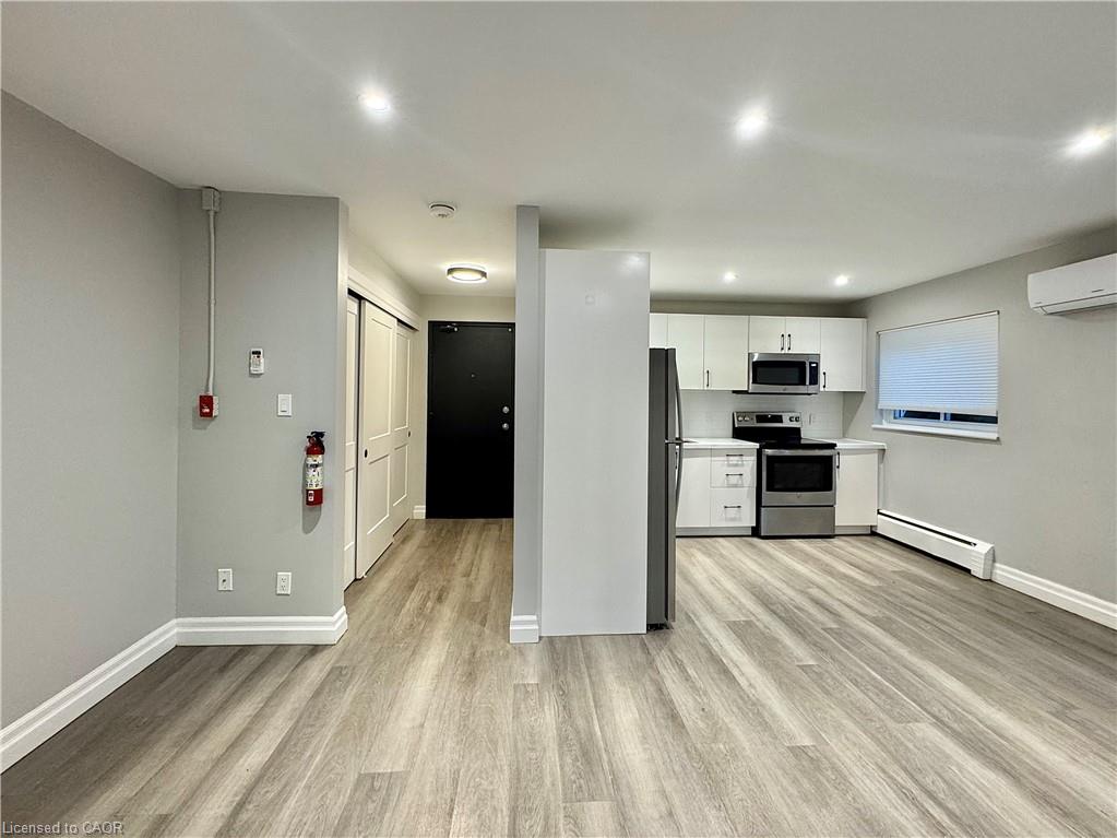 204 - 410 Hazel Street, Waterloo 2