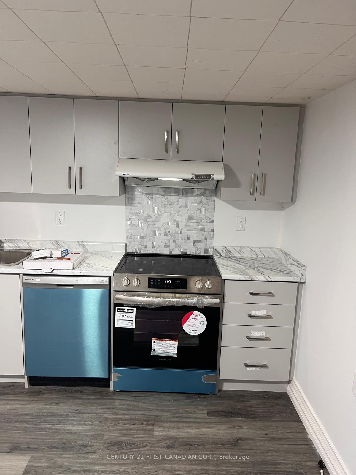 Basement - 231 Baseline Road W, London South 2