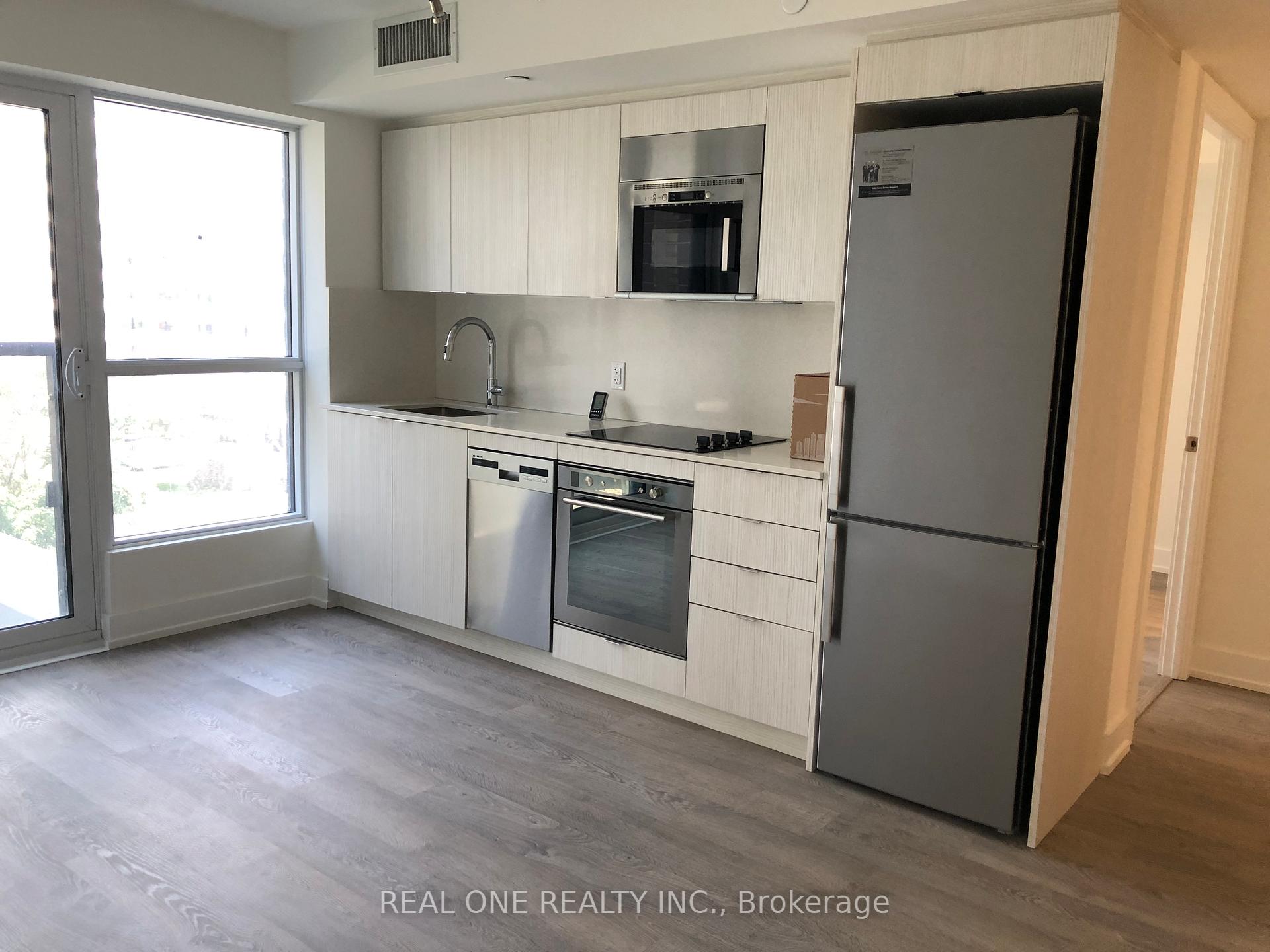 334 - 5 Mabelle Avenue, Toronto 4