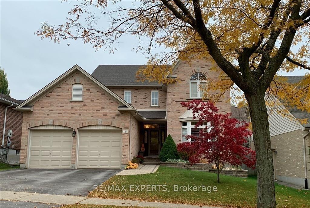 MAIN - 144 MEADOWOAK Crescent London North Ontario Canada Rent residential Danish Homes The Premium  Home Selling System Re/Max Experts, Brokerage*