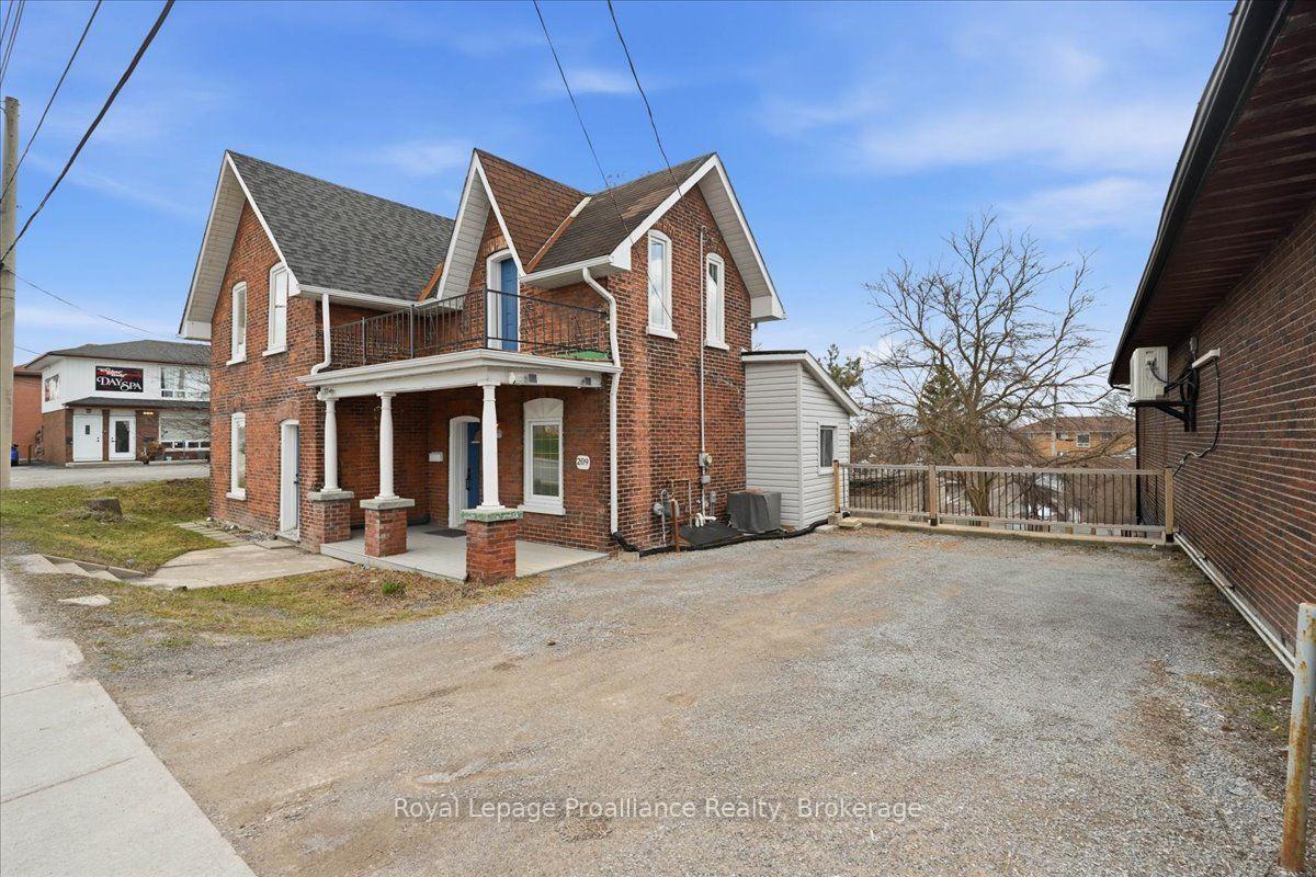 209 Dundas St. E., Street, Quinte West 3