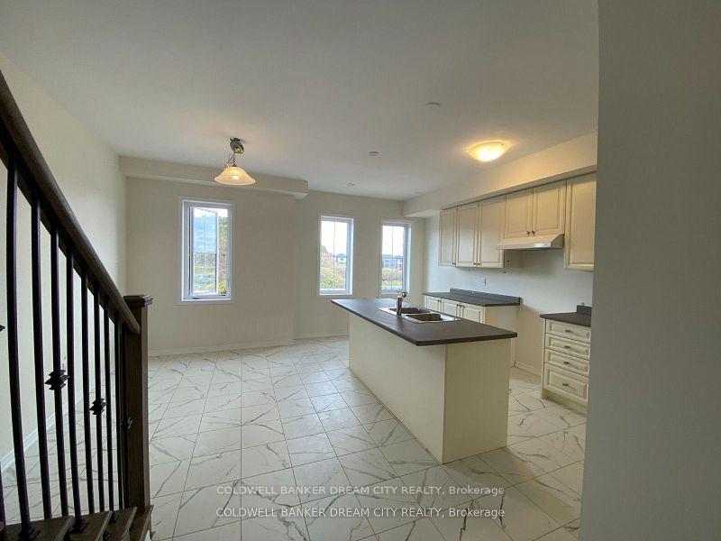 227 Gillespie Drive, Brantford 5