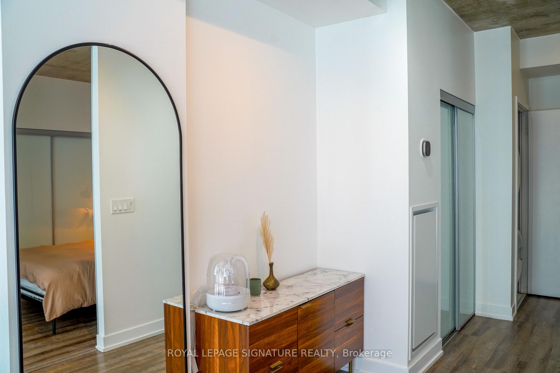517 - 1190 Dundas Street E, Toronto 5