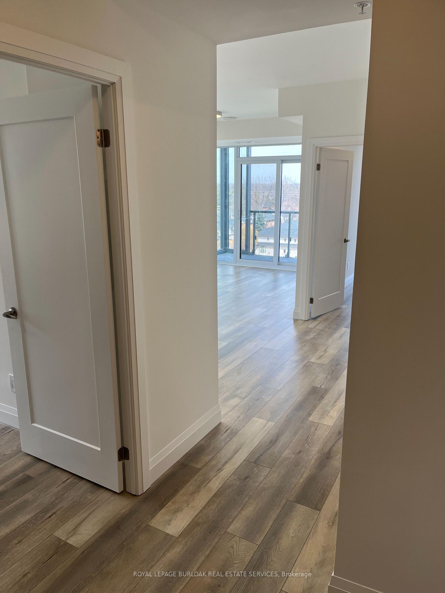 703 - 500 Brock Avenue, Burlington 2