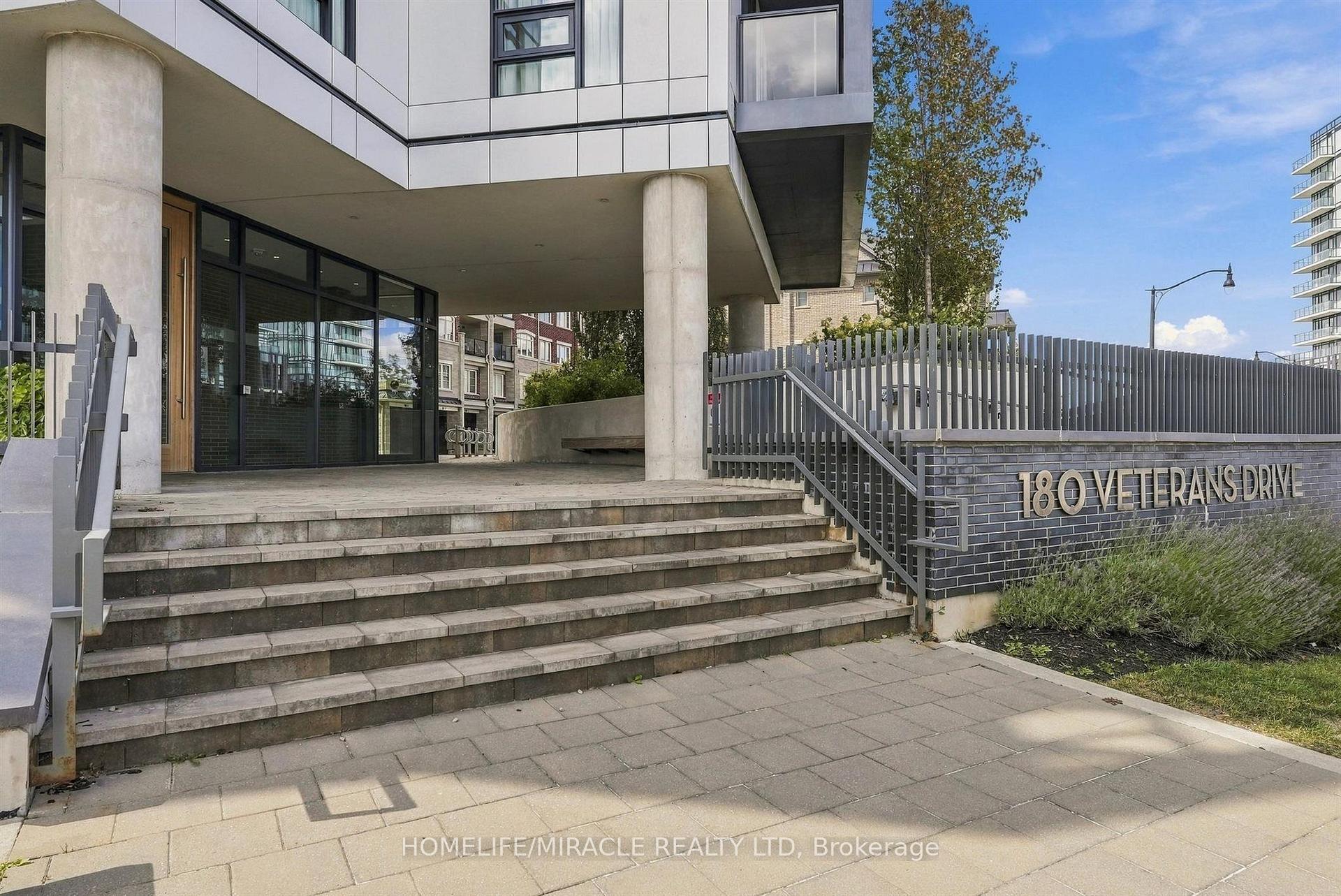 410 - 180 Veterans Drive, Brampton 3