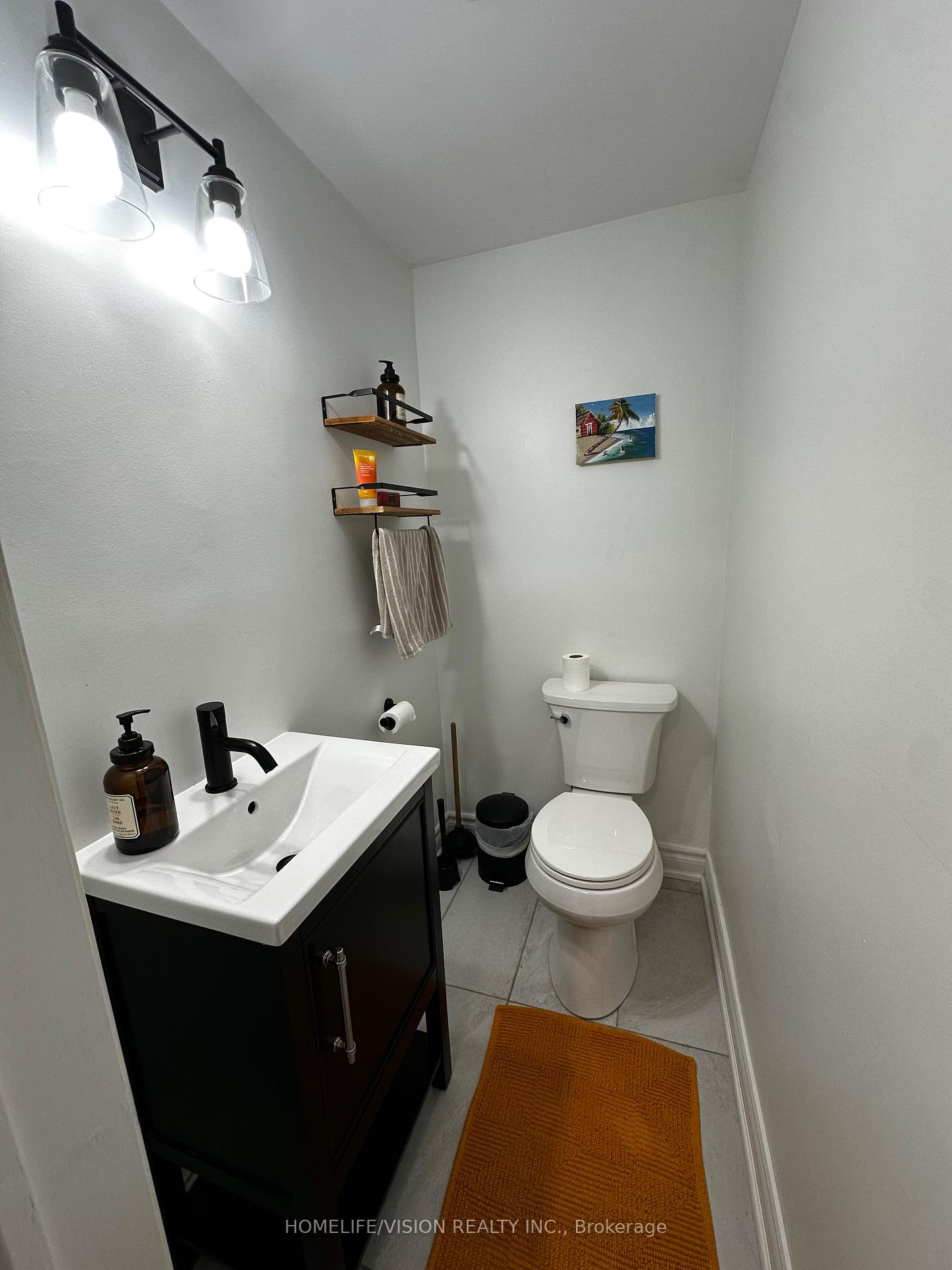 APT.  A - 473 Cosburn Avenue, Toronto 4