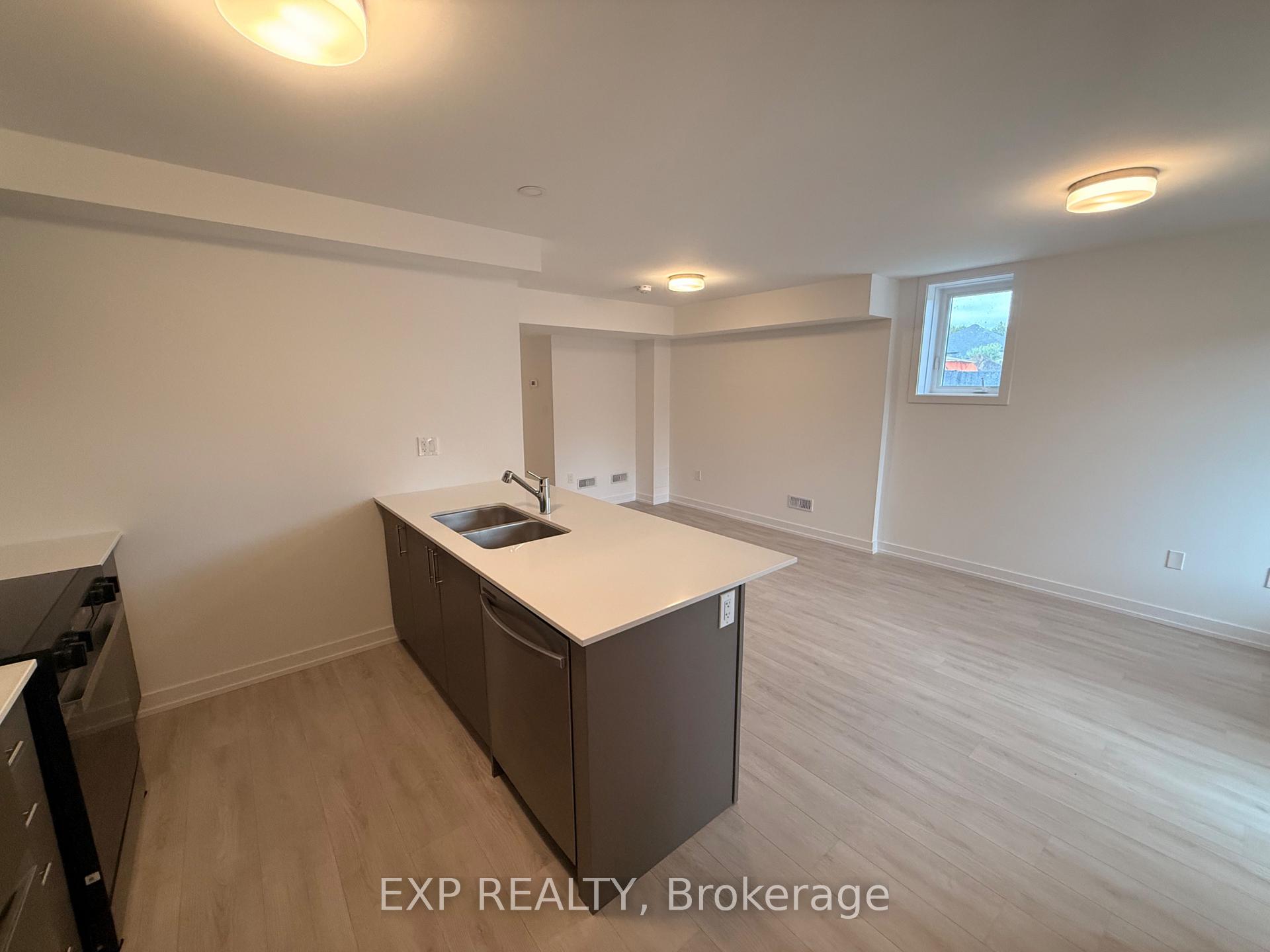 35 - 42 Lowes Rd. West Road, Guelph 5