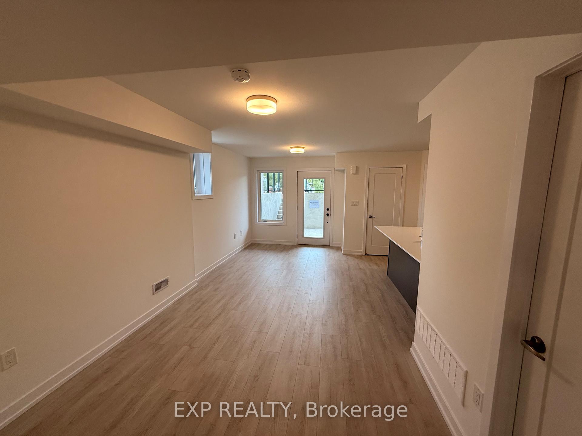 35 - 42 Lowes Rd. West Road, Guelph 4