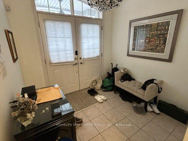 41 Millhouse Court, Vaughan 2