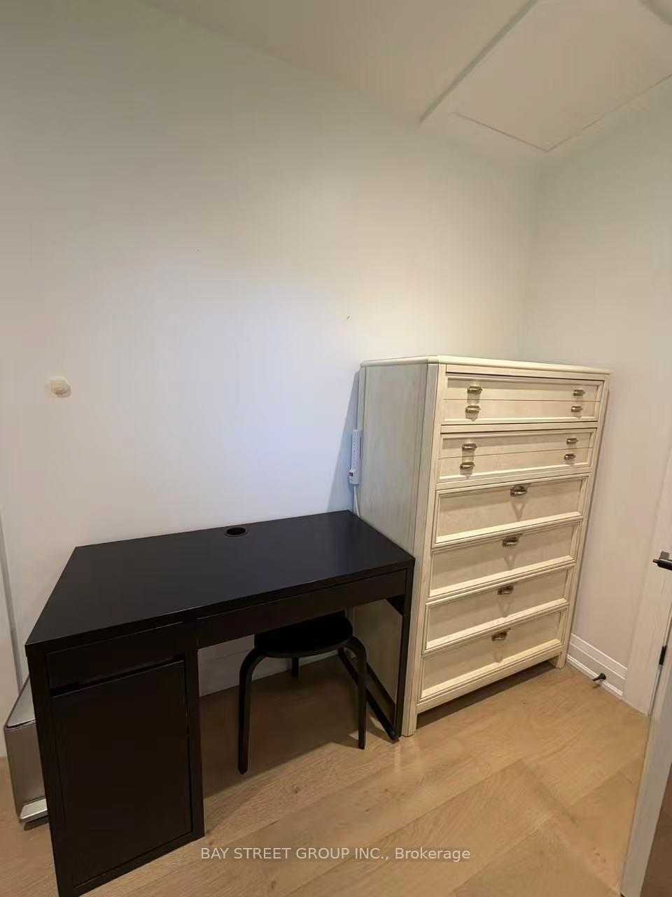 Room - 25 Jeremy Drive, Markham 5