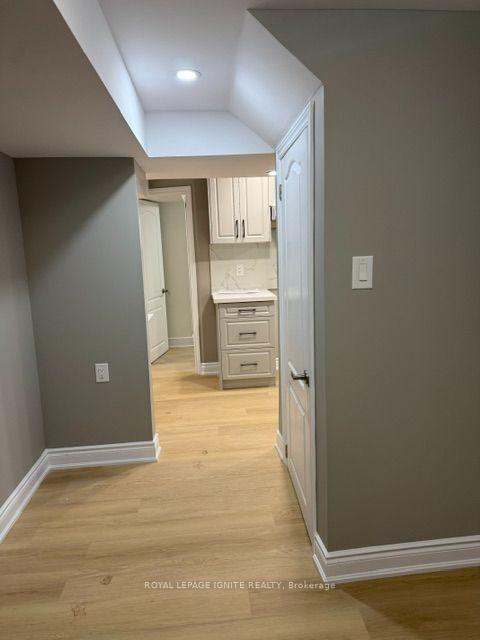 Bsmt 2 - 38 Patina Drive, Toronto 2