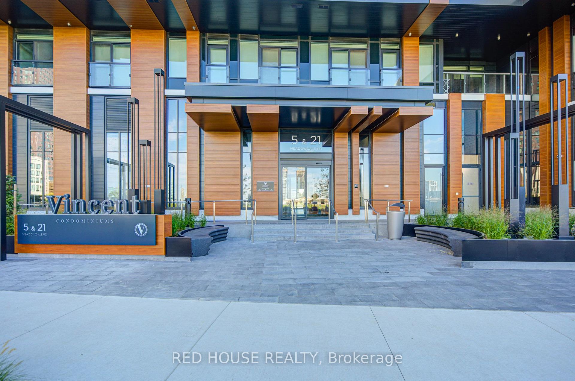 2002 - 5 Meadowdale Road, Vaughan 3
