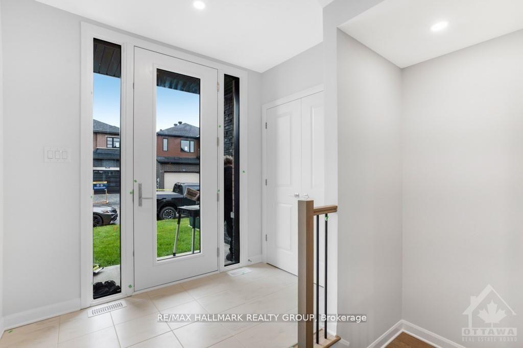 542 Anchor Circle, Ottawa 3