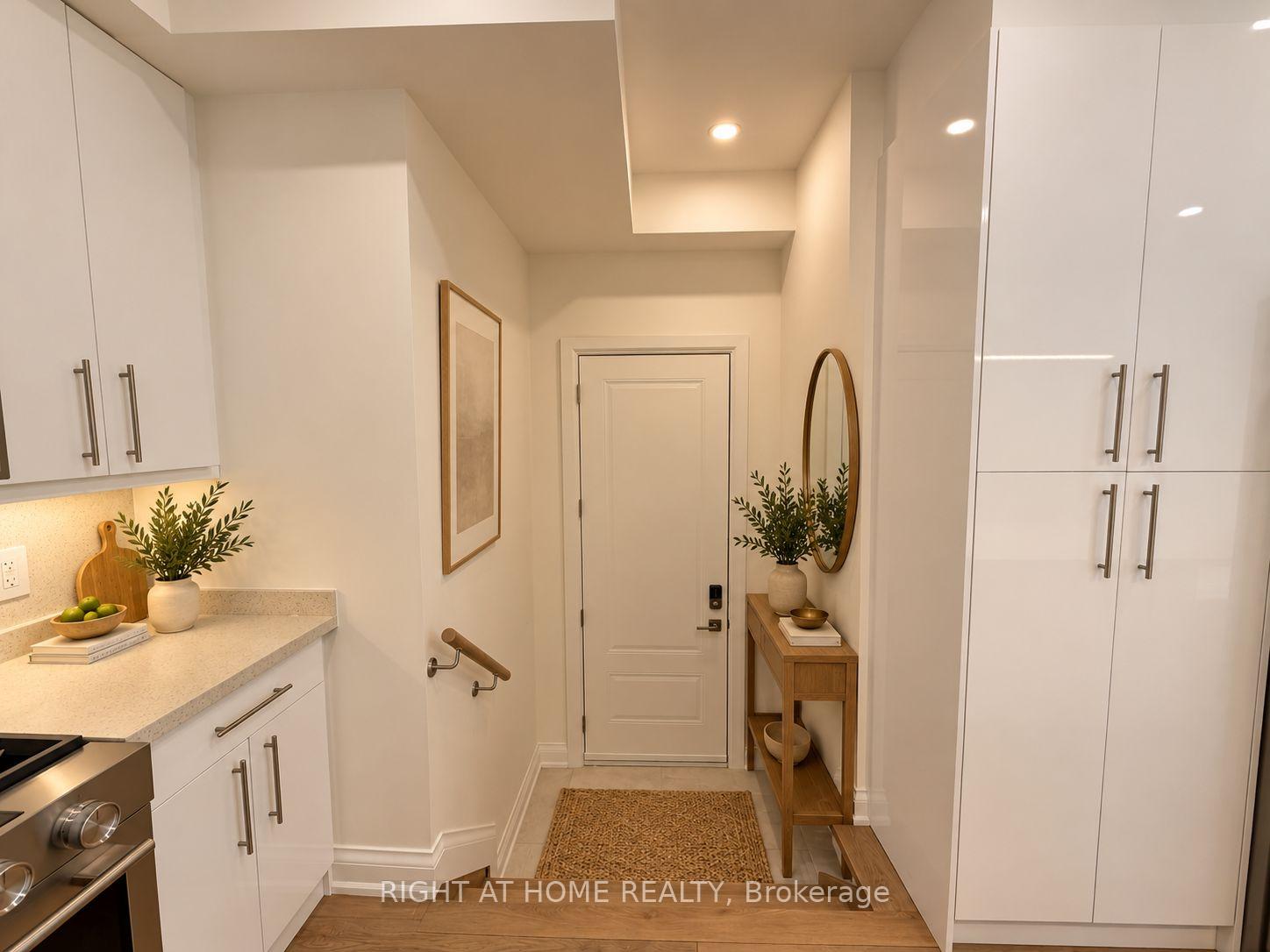 4 - 57 Hepbourne Street, Toronto 4