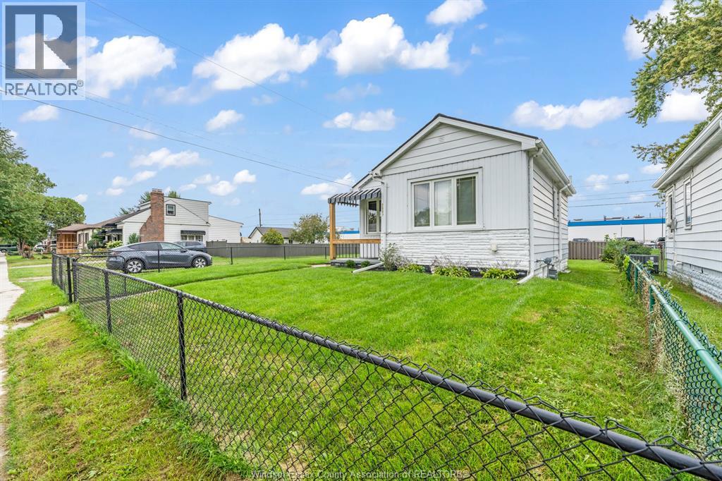 2597 ALEXIS ROAD Unit# UPPER, Windsor 3